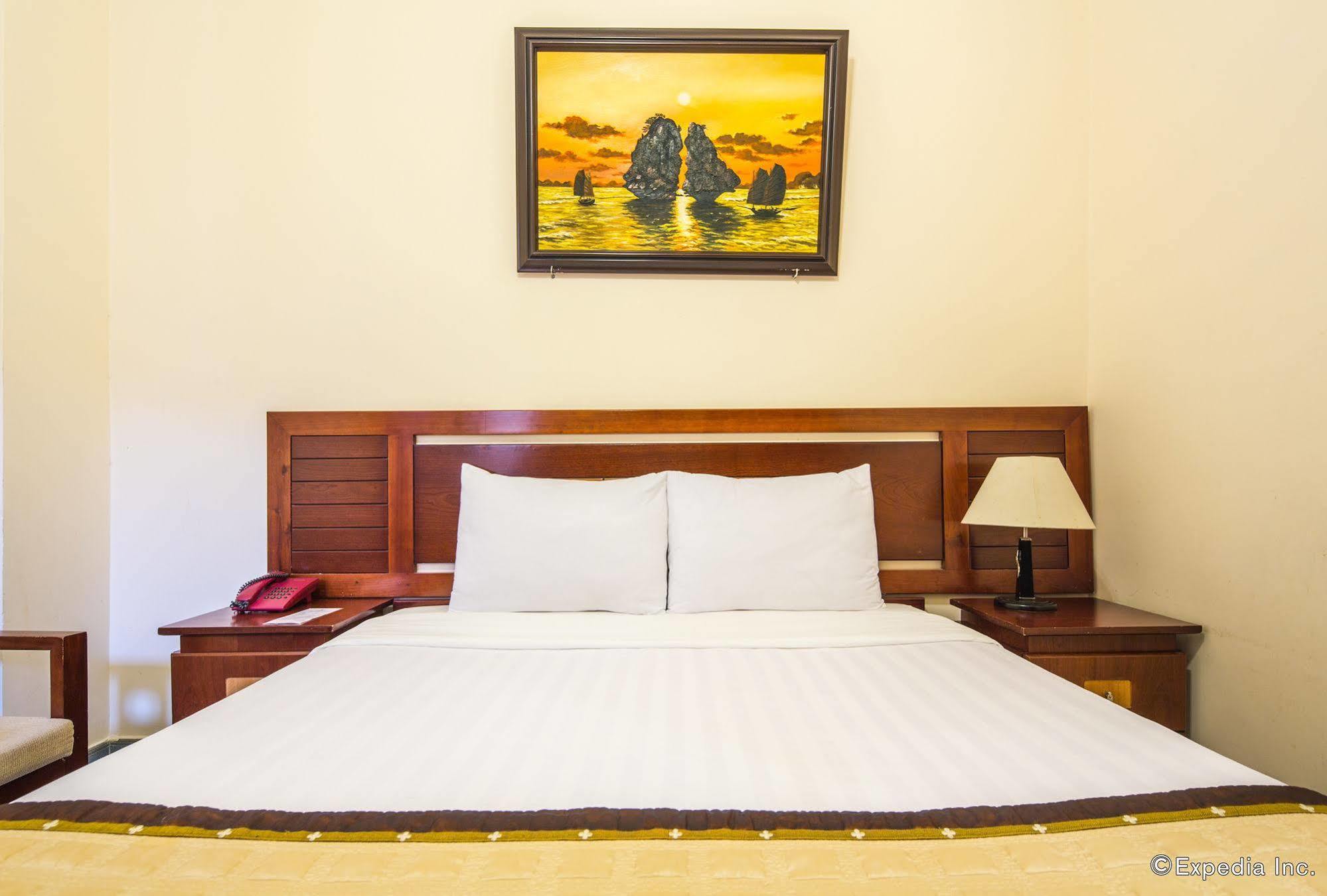 Bon Ami Hotel - Thien Xuan Hotel Ciudad Ho Chi Minh  Exterior foto